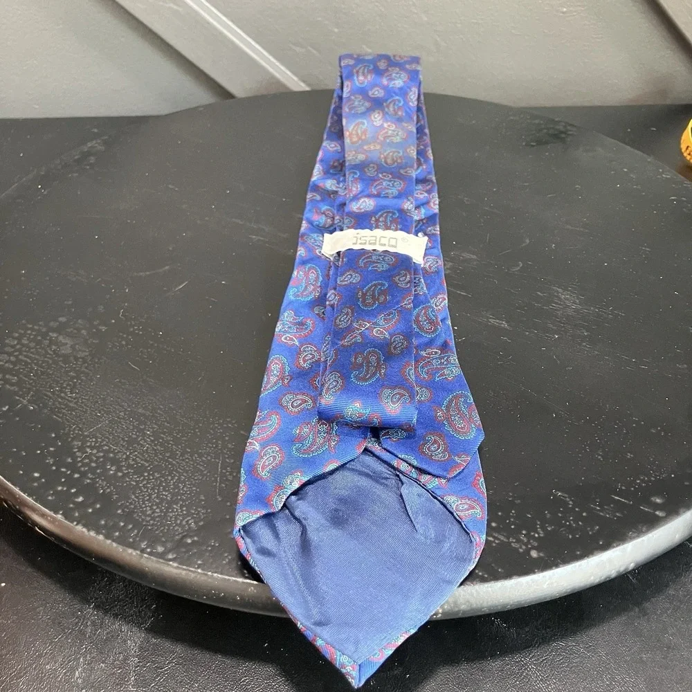 Isaco 100% Silk Paisley Necktie Blue Red Made in Italy Mens Luxury Tie